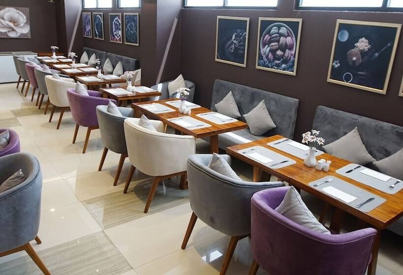 酒店 Horison Inn Alaska Semarang