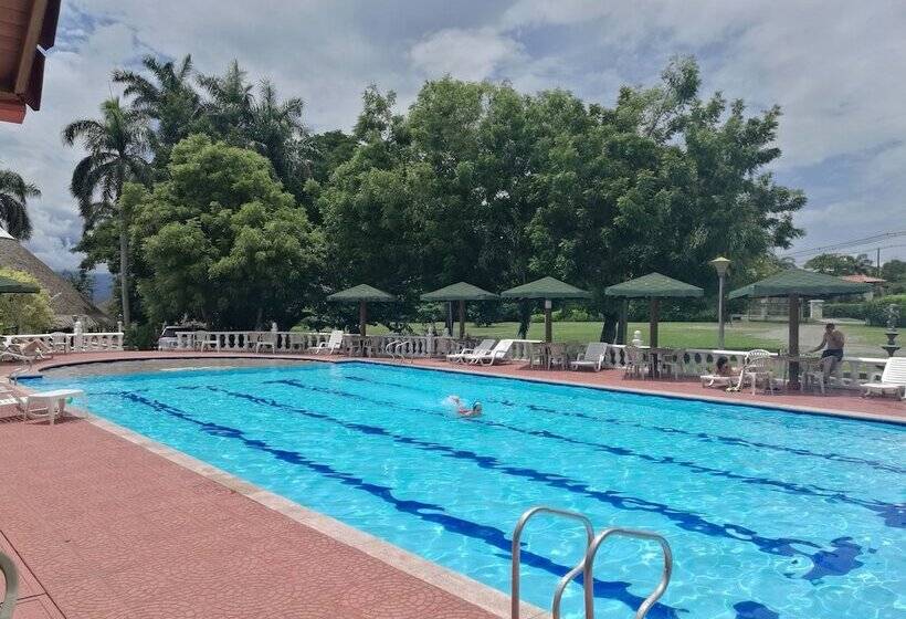 فندق Hostería Bohios