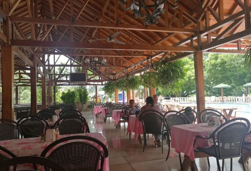 فندق Hostería Bohios