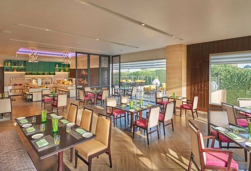 酒店 Vivanta Jammu City Centre