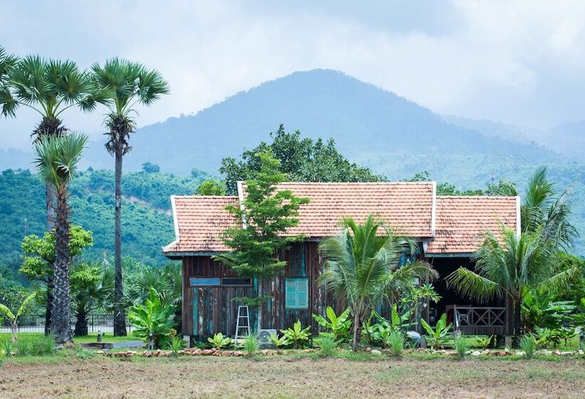 فندق Kampot River Residence