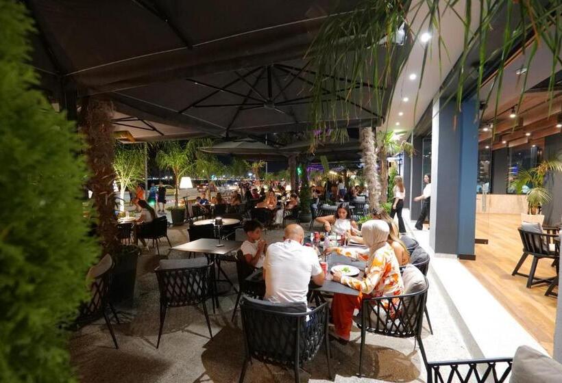 בית מלון כפרי Miramare Boutique