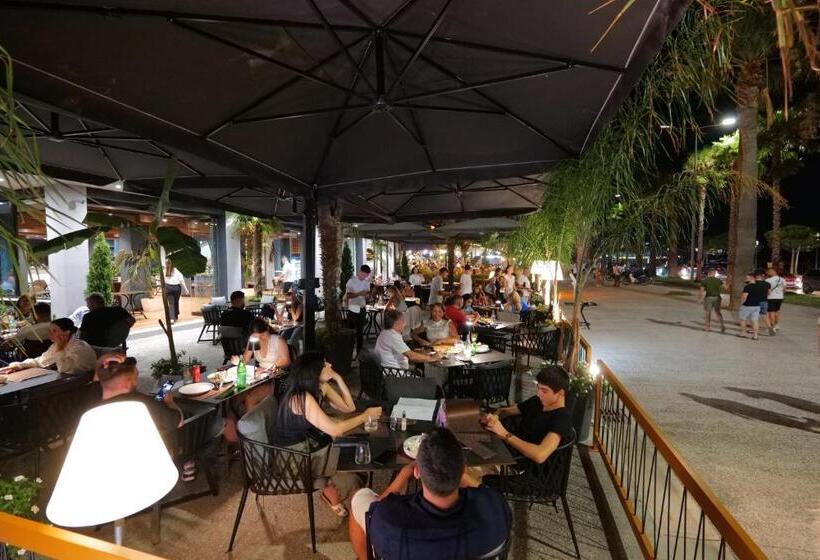 בית מלון כפרי Miramare Boutique