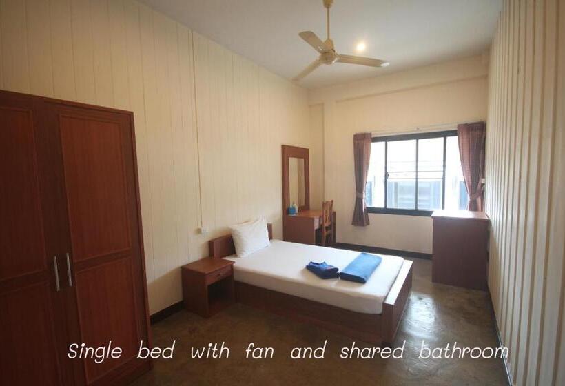 호텔 Myplace@surat