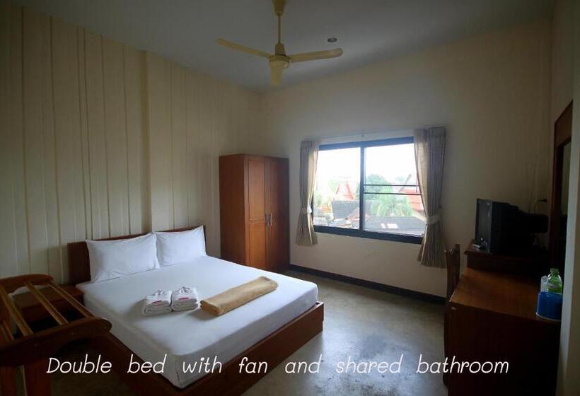 호텔 Myplace@surat