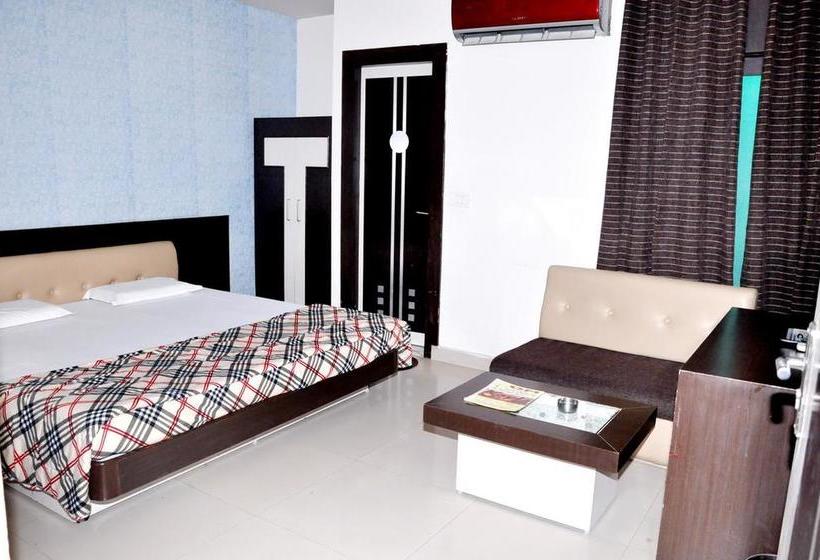 酒店 Treebo Trend Om Residency