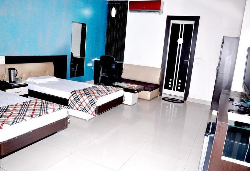 酒店 Treebo Trend Om Residency