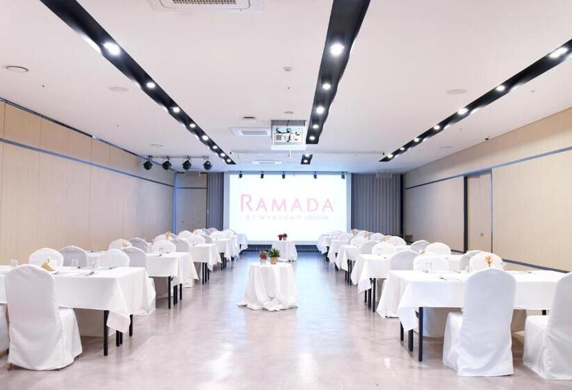 Hotel Ramada By Wyndham Yongin