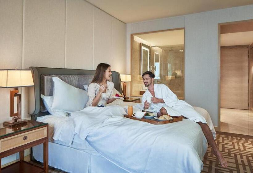 호텔 Sheraton Petaling Jaya