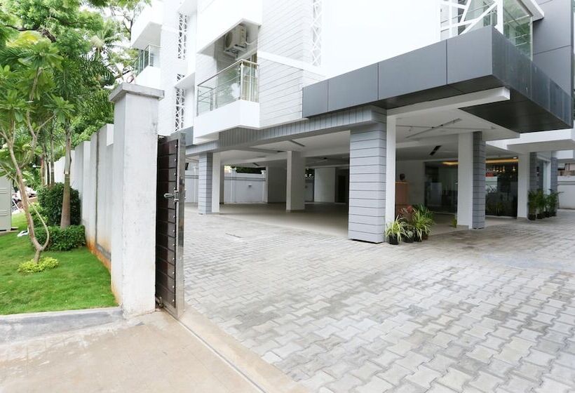 Отель Treebo Pechis Castle