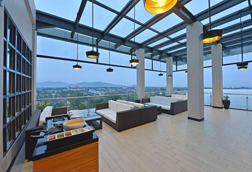 Whiz Prime Hotel Khatib Sulaiman Padang