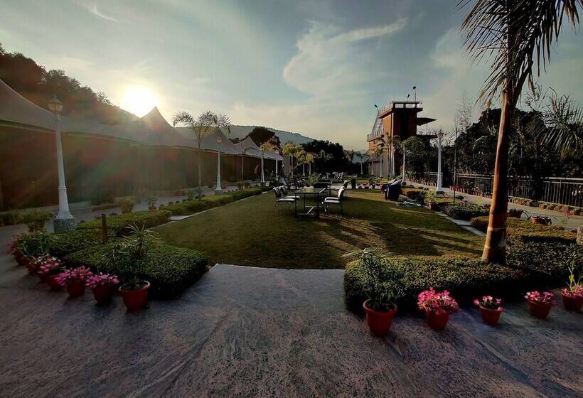 Kunkhet Valley Resort