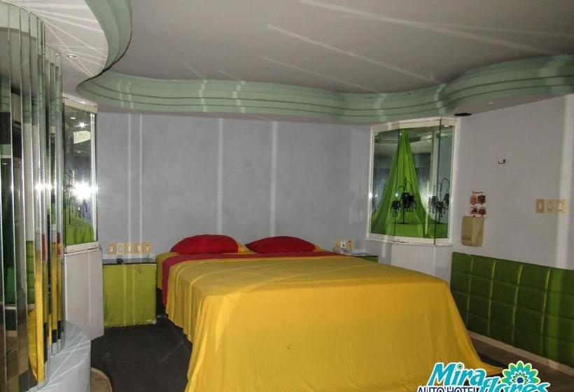 מוטל Autohotel Miraflores