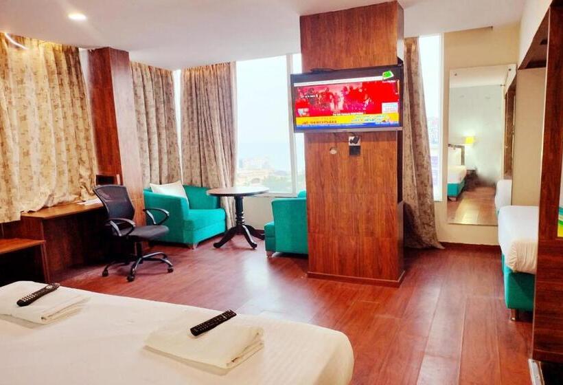 فندق White And Black