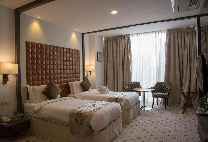 Regenta Central Hotel & Convention Centre Nagpur