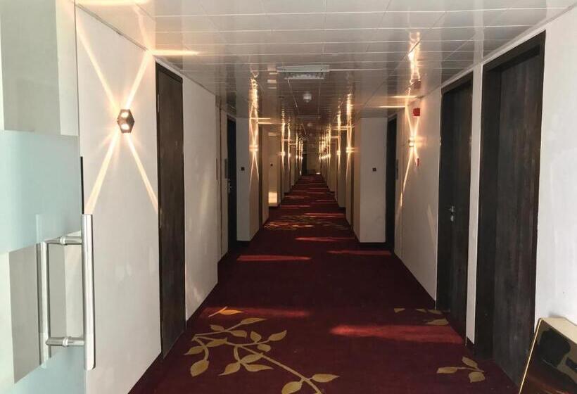 Regenta Central Hotel & Convention Centre Nagpur