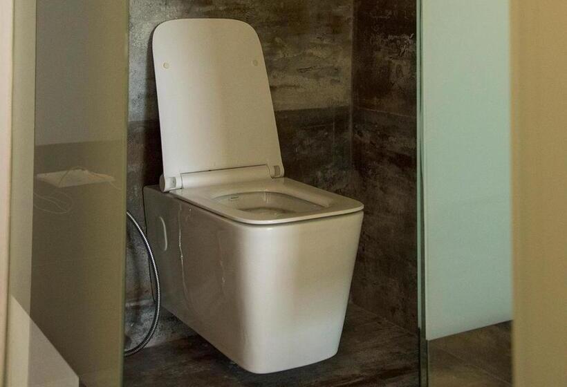 Regenta Central Hotel & Convention Centre Nagpur