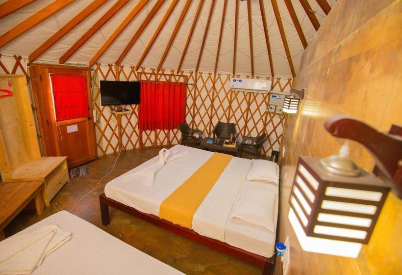 منتجع Casuarina Bay