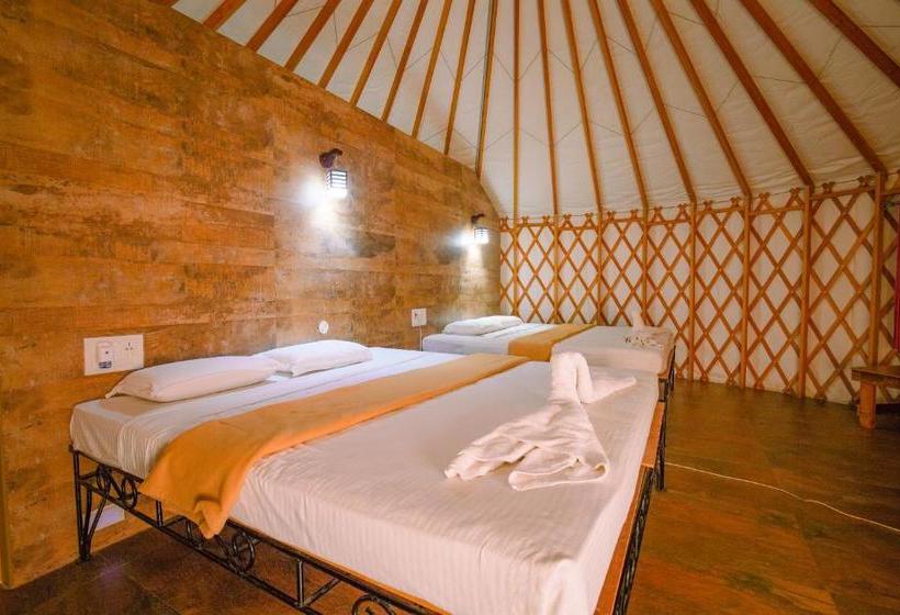 منتجع Casuarina Bay