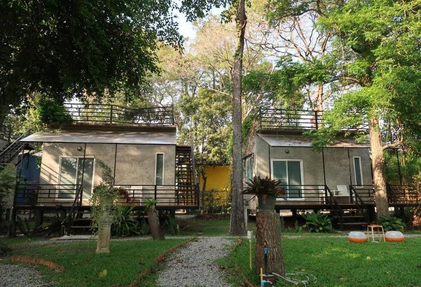 אתר נופש Mama Tree