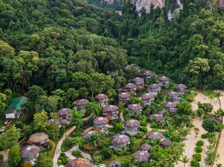 리조트 Treehouse Villas Adults Only