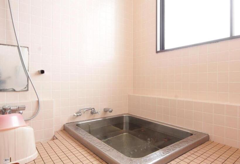 ريوكان Jyonnobinayado Yoemu