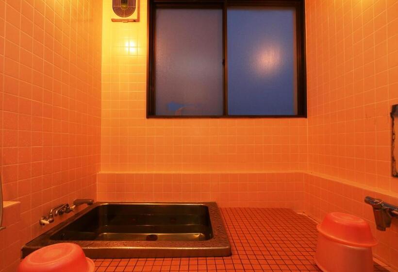 ريوكان Jyonnobinayado Yoemu