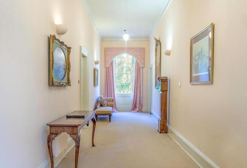 Bed and Breakfast Blervie House