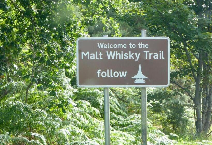 Bed and Breakfast Blervie House