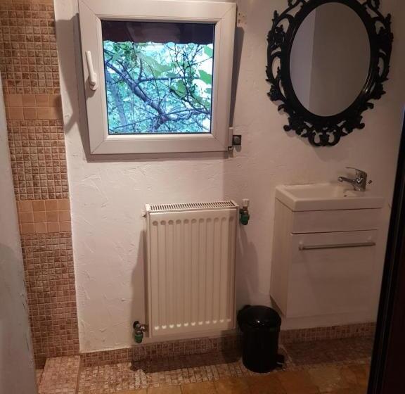 تختخواب و صبحانه Mpoint Motel