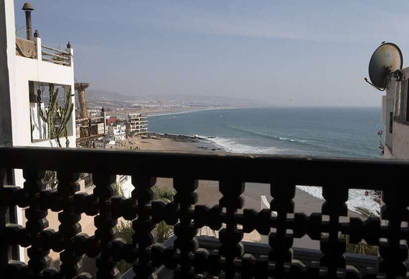 تختخواب و صبحانه Munga Guesthouse