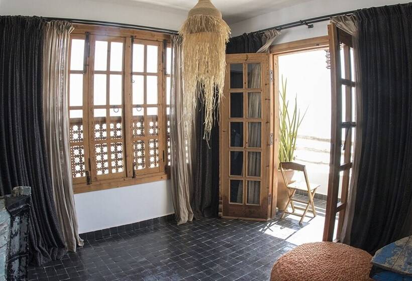 تختخواب و صبحانه Munga Guesthouse