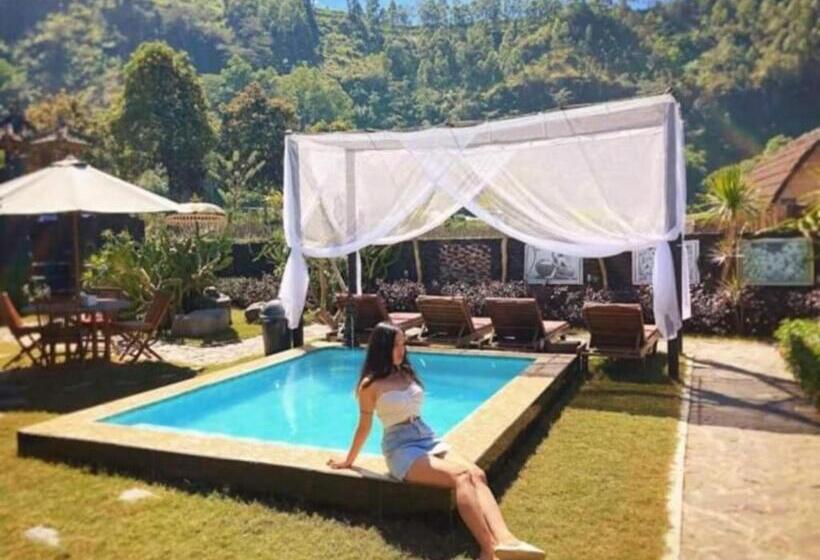 Bunbulan Hill Hostel And Cottage