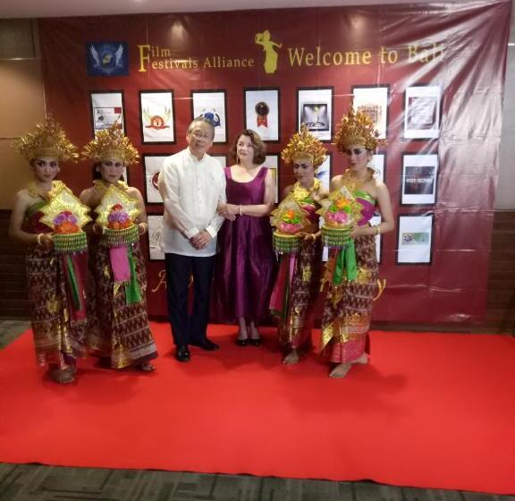 Bunbulan Hill Hostel And Cottage