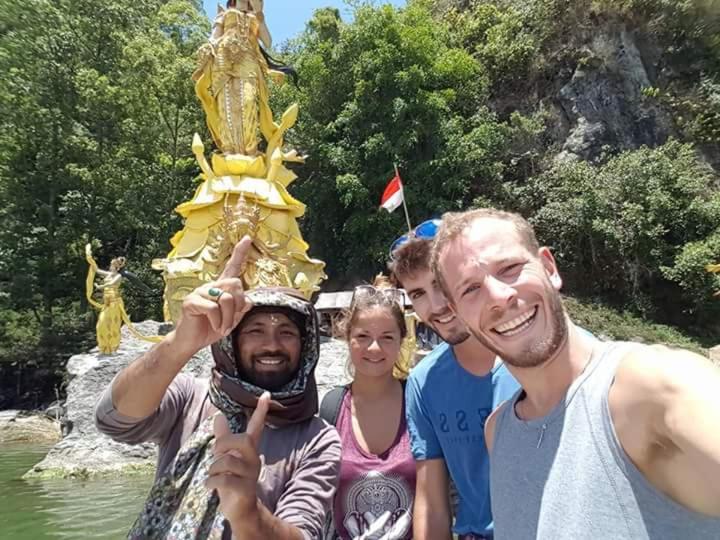 Bunbulan Hill Hostel And Cottage