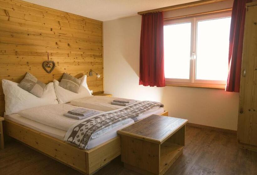 בית מלון כפרי Aletschhorn