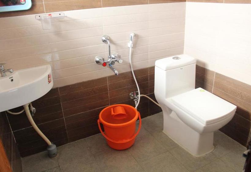 בית מלון כפרי Lee Comfort Kushalnagar