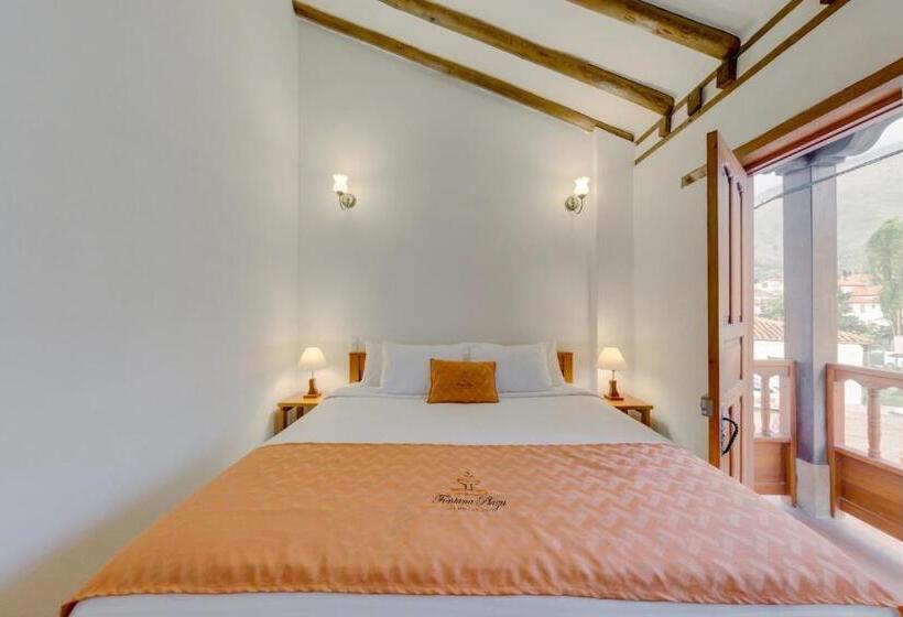 هتل Fontana Plaza