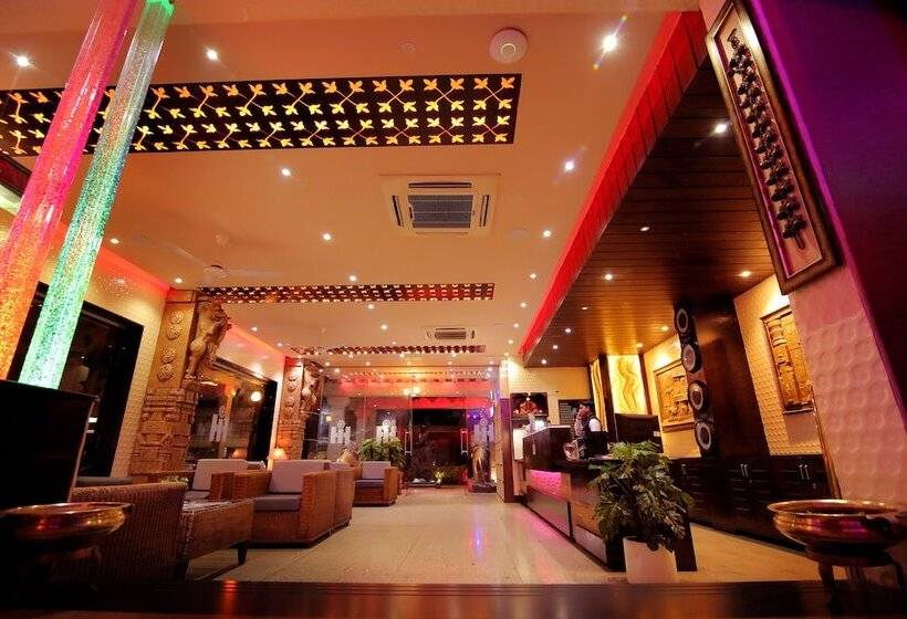 ホテル Hampi International