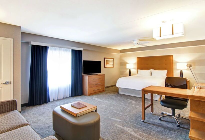 هتل Homewood Suites By Hilton Ottawa Kanata