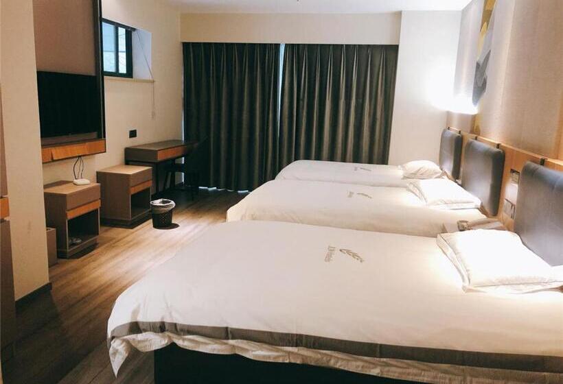 Junyi Hotel Nanjing Olympic Sports Center