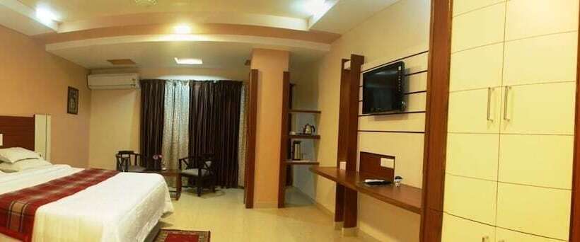 ホテル Nayak Beach Resort