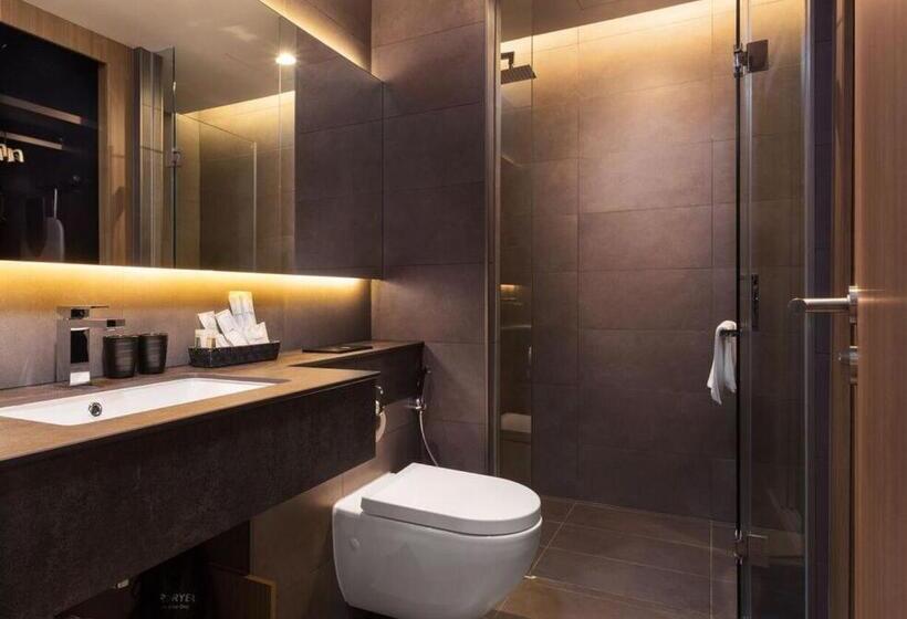 One Residence Hotel & Apartment