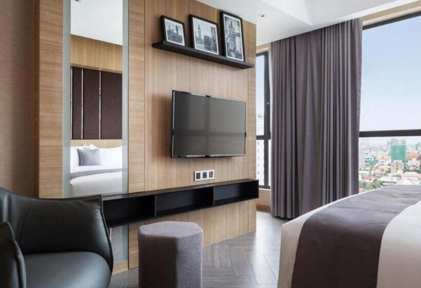 One Residence Hotel & Apartment