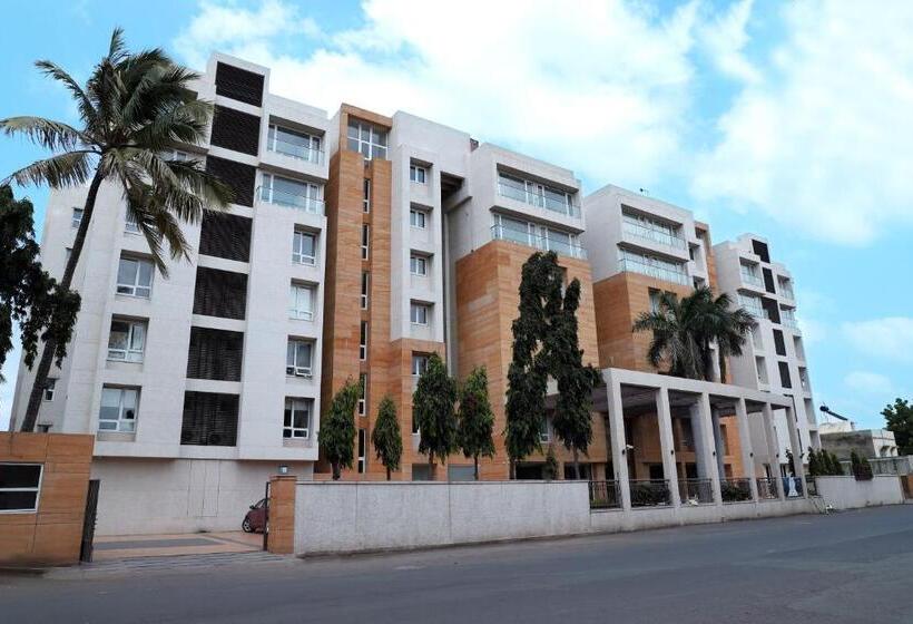 Отель Patria Suites