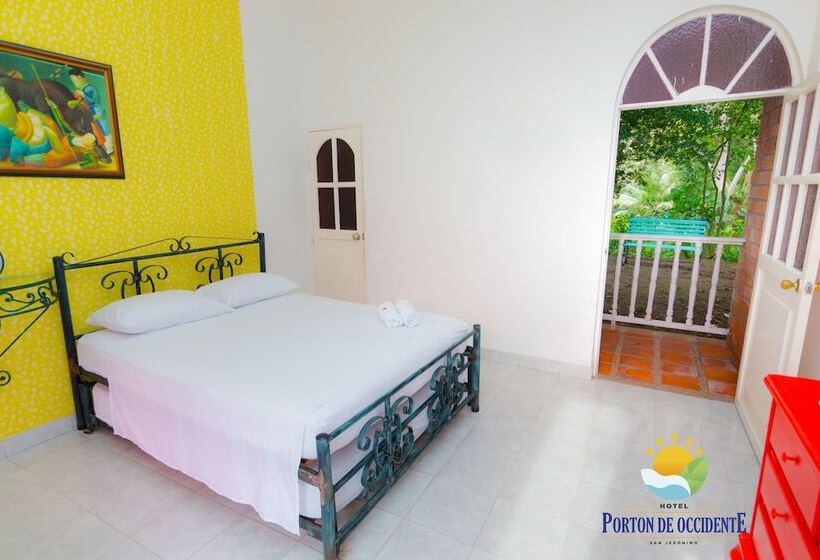 בית מלון כפרי Porton De Occidente