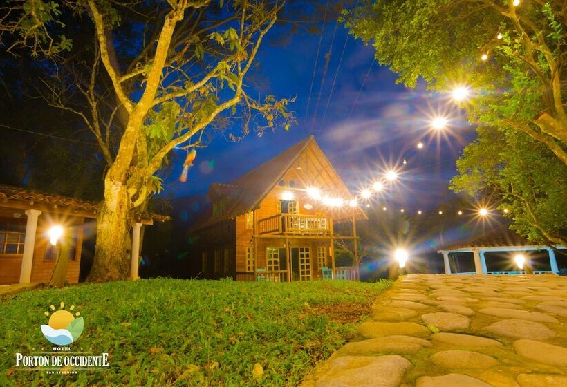 בית מלון כפרי Porton De Occidente