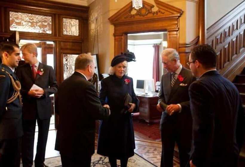 Отель Ryan Mansion