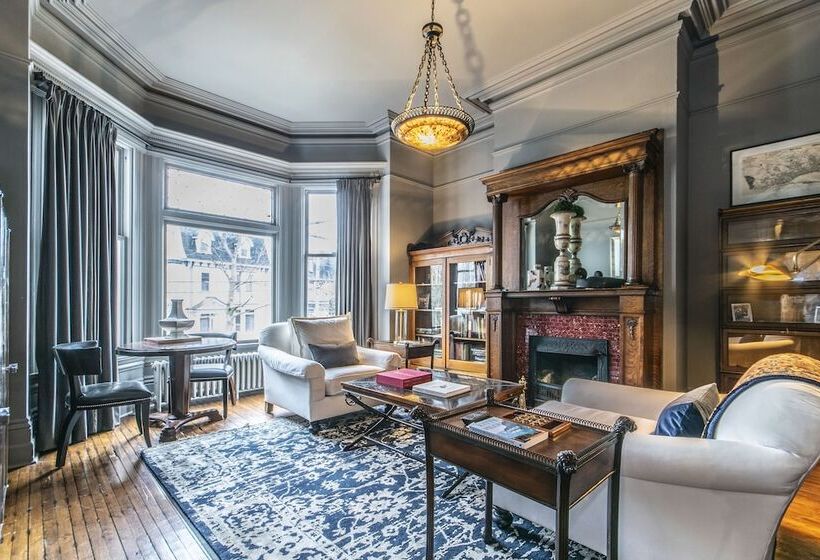 Отель Ryan Mansion