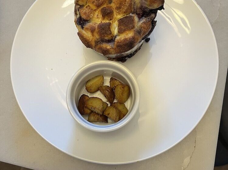 Отель Ryan Mansion